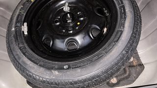 Used 2018 Maruti Suzuki Alto K10 [2014-2019] VXI AMT (O) Petrol Automatic tyres SPARE TYRE VIEW