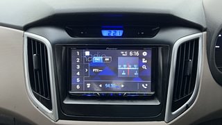 Used 2015 Hyundai Creta [2015-2018] 1.6 SX Diesel Manual top_features Integrated (in-dash) music system