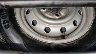 Used 2013 Maruti Suzuki Wagon R 1.0 [2013-2019] LXi CNG Petrol+cng Manual tyres SPARE TYRE VIEW