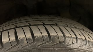 Used 2019 Hyundai New Santro 1.1 Magna CNG Petrol+cng Manual tyres RIGHT FRONT TYRE TREAD VIEW