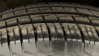 Used 2021 Renault Triber RXT Petrol Manual tyres RIGHT REAR TYRE TREAD VIEW