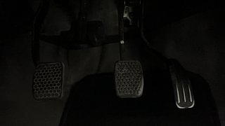 Used 2013 Maruti Suzuki Alto 800 [2012-2016] Lxi Petrol Manual interior PEDALS VIEW