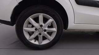 Used 2016 Tata Zest [2014-2019] XT Petrol Petrol Manual tyres RIGHT REAR TYRE RIM VIEW