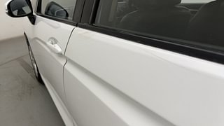 Used 2016 Honda Jazz V Petrol Petrol Manual dents MINOR SCRATCH