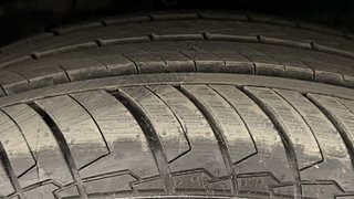 Used 2017 Honda City [2017-2018] S Petrol Manual tyres RIGHT FRONT TYRE TREAD VIEW