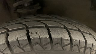 Used 2013 Maruti Suzuki Alto 800 [2012-2016] Lxi Petrol Manual tyres RIGHT FRONT TYRE TREAD VIEW