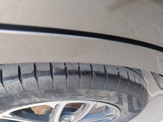 Used 2019 Maruti Suzuki Swift [2017-2021] ZXi Plus AMT Petrol Automatic dents MINOR DENT