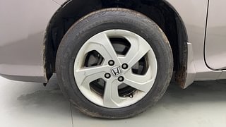 Used 2015 Honda City [2014-2017] VX Petrol Manual tyres LEFT FRONT TYRE RIM VIEW