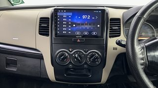 Used 2018 Maruti Suzuki Wagon R 1.0 [2010-2019] VXi Petrol Manual interior MUSIC SYSTEM & AC CONTROL VIEW