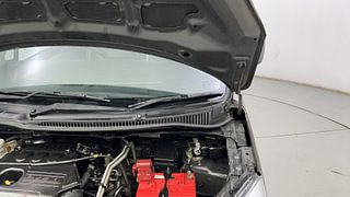 Used 2018 Maruti Suzuki Wagon R 1.0 [2010-2019] VXi Petrol Manual engine ENGINE LEFT SIDE HINGE & APRON VIEW