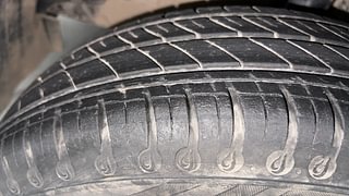 Used 2020 Renault Kwid CLIMBER 1.0 Opt Petrol Manual tyres LEFT FRONT TYRE TREAD VIEW