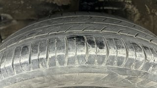 Used 2017 Maruti Suzuki Wagon R 1.0 [2010-2019] VXi Petrol Manual tyres LEFT FRONT TYRE TREAD VIEW
