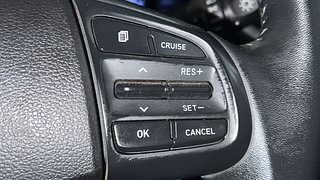 Used 2021 Hyundai Venue [2019-2022] SX 1.0  Turbo iMT Petrol Manual top_features Cruise control