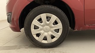 Used 2015 Ford Figo [2010-2015] Duratorq Diesel EXI 1.4 Diesel Manual tyres LEFT FRONT TYRE RIM VIEW