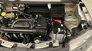 Used 2022 Renault Kwid RXL 1.0 SCE Petrol Manual engine ENGINE LEFT SIDE VIEW