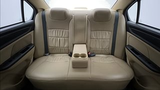 Used 2019 Honda Amaze [2018-2021] 1.2 VX i-VTEC Petrol Manual interior REAR SEAT CONDITION VIEW