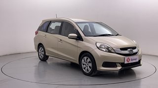 Used 2016 Honda Mobilio [2014-2017] S Diesel Diesel Manual exterior RIGHT FRONT CORNER VIEW