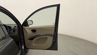 Used 2013 Hyundai i10 [2010-2016] Era Petrol Petrol Manual interior RIGHT FRONT DOOR OPEN VIEW