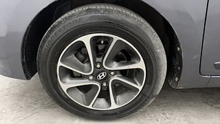 Used 2020 Hyundai Grand i10 [2017-2020] Asta 1.2 Kappa VTVT Petrol Manual tyres LEFT FRONT TYRE RIM VIEW