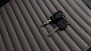 Used 2019 Hyundai Grand i10 [2017-2020] Sportz 1.2 Kappa VTVT Petrol Manual extra CAR KEY VIEW