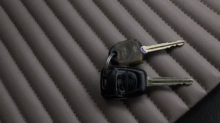 Used 2018 Hyundai Grand i10 [2017-2020] Sportz 1.2 Kappa VTVT Petrol Manual extra CAR KEY VIEW
