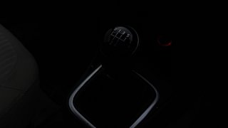 Used 2013 Volkswagen Polo [2010-2014] Highline1.2L (P) Petrol Manual interior GEAR  KNOB VIEW
