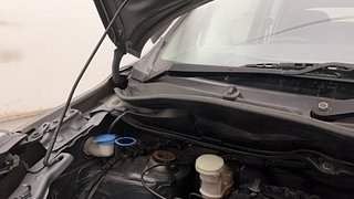 Used 2011 Maruti Suzuki Wagon R 1.0 [2010-2019] LXi Petrol Manual engine ENGINE RIGHT SIDE HINGE & APRON VIEW