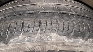 Used 2020 Renault Triber RXZ AMT Petrol Automatic tyres LEFT FRONT TYRE TREAD VIEW
