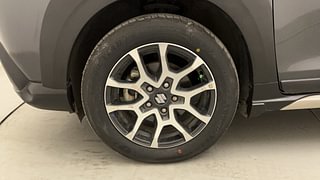 Used 2022 Maruti Suzuki XL6 Alpha AT Petrol Petrol Automatic tyres LEFT FRONT TYRE RIM VIEW