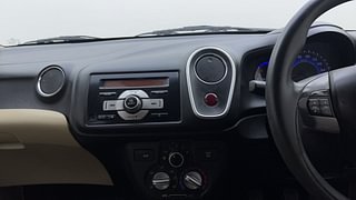 Used 2016 Honda Mobilio [2014-2017] S Diesel Diesel Manual interior MUSIC SYSTEM & AC CONTROL VIEW