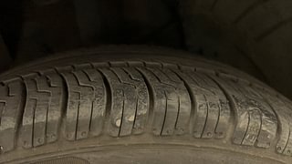 Used 2015 Tata Zest [2014-2019] XMS Petrol Petrol Manual tyres RIGHT FRONT TYRE TREAD VIEW