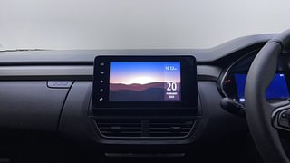 Used 2021 Renault Kiger RXZ Turbo CVT Petrol Automatic top_features Integrated (in-dash) music system