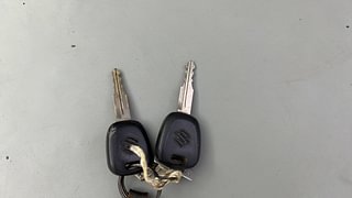 Used 2019 Maruti Suzuki Alto 800 [2016-2019] Lxi Petrol Manual extra CAR KEY VIEW