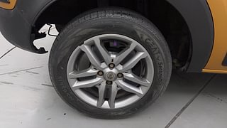 Used 2019 Renault Triber RXZ Petrol Manual tyres RIGHT REAR TYRE RIM VIEW