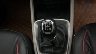 Used 2023 Hyundai Venue SX 1.2 Petrol Petrol Manual interior GEAR  KNOB VIEW