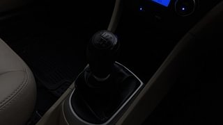 Used 2013 Hyundai Verna [2011-2015] Fluidic 1.6 CRDi SX Diesel Manual interior GEAR  KNOB VIEW