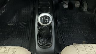 Used 2017 Maruti Suzuki Wagon R 1.0 [2010-2019] VXi Petrol Manual interior GEAR  KNOB VIEW