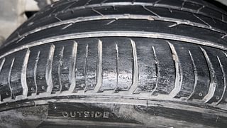 Used 2021 Hyundai Venue [2019-2022] SX 1.0  Turbo iMT Petrol Manual tyres LEFT REAR TYRE TREAD VIEW