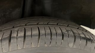 Used 2019 Honda Amaze [2018-2021] 1.2 VX i-VTEC Petrol Manual tyres LEFT REAR TYRE TREAD VIEW
