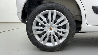 Used 2017 Maruti Suzuki Wagon R 1.0 [2010-2019] VXi Petrol Manual tyres RIGHT REAR TYRE RIM VIEW