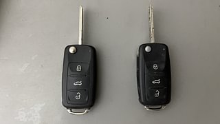 Used 2015 Volkswagen Polo [2014-2020] Highline 1.5 (D) Diesel Manual extra CAR KEY VIEW