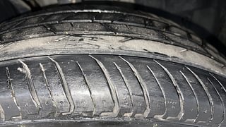 Used 2022 Renault Kiger RXZ AMT Petrol Automatic tyres RIGHT FRONT TYRE TREAD VIEW