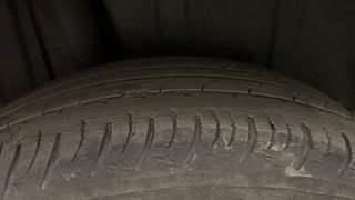 Used 2022 Maruti Suzuki XL6 Alpha AT Petrol Petrol Automatic tyres RIGHT REAR TYRE TREAD VIEW