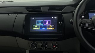 Used 2023 Renault Triber RXT Petrol Manual interior MUSIC SYSTEM & AC CONTROL VIEW