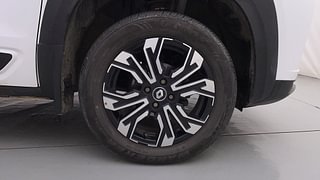 Used 2021 Renault Kiger RXZ Turbo CVT Petrol Automatic tyres RIGHT FRONT TYRE RIM VIEW