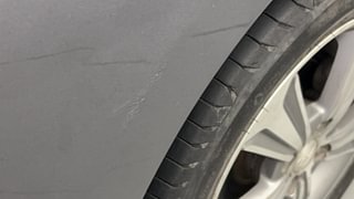Used 2019 Hyundai Verna [2017-2020] 1.6 VTVT SX + AT Petrol Automatic dents MINOR DENT