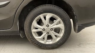 Used 2019 Honda Amaze [2018-2021] 1.2 VX i-VTEC Petrol Manual tyres LEFT REAR TYRE RIM VIEW