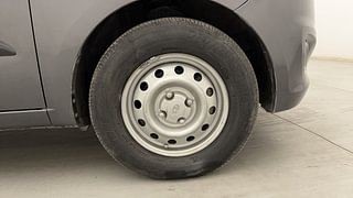 Used 2013 Hyundai i10 [2010-2016] Era Petrol Petrol Manual tyres RIGHT FRONT TYRE RIM VIEW