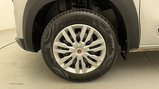 Used 2022 Renault Kwid RXL 1.0 SCE Petrol Manual tyres LEFT FRONT TYRE RIM VIEW