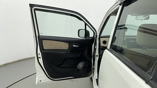 Used 2017 Maruti Suzuki Wagon R 1.0 [2010-2019] VXi Petrol Manual interior LEFT FRONT DOOR OPEN VIEW